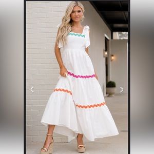 NWT - Sunny Day Feeling White Maxi